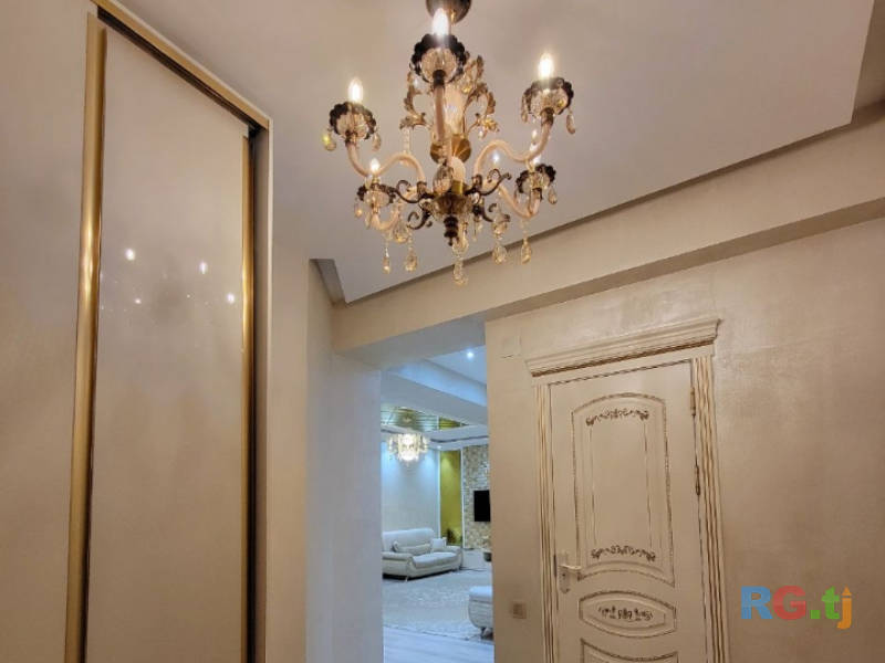 3-комн. квартира, 110 м² 10 этаж в аренду