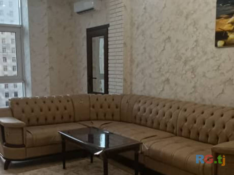2-комн. квартира, 66 м² 9 этаж в аренду