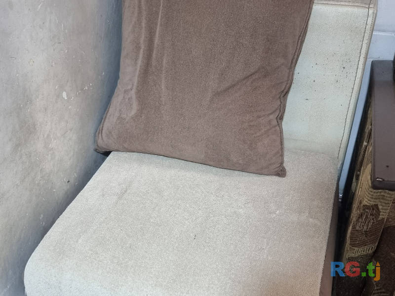 Диван угловой