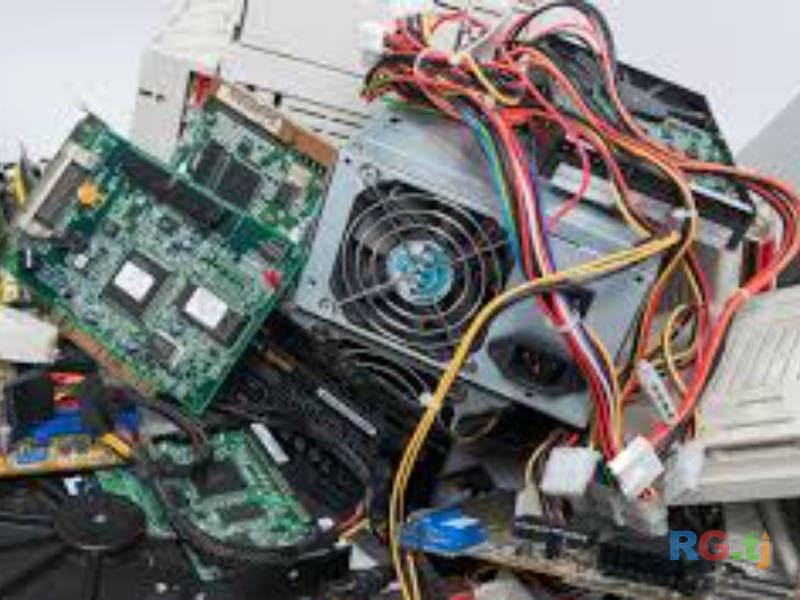 Куплю нерабочие компьютеры, оперативную и материнскую плату
