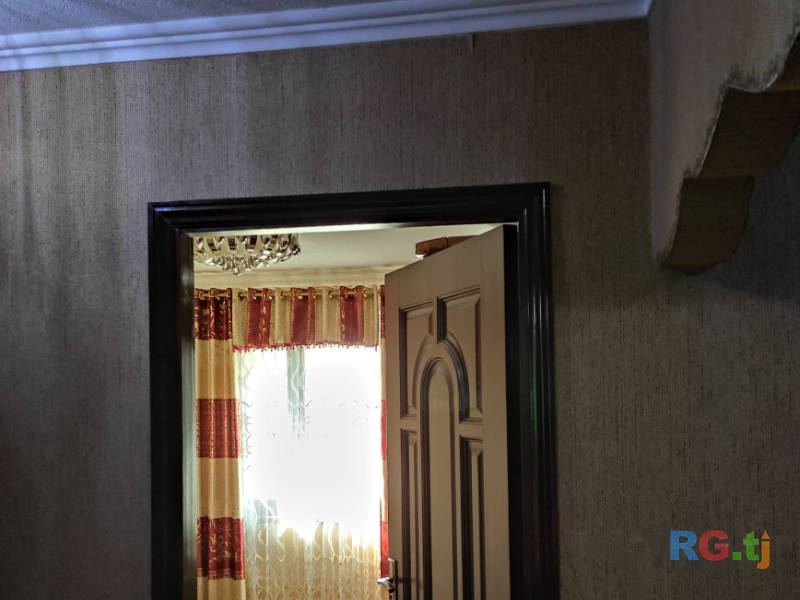 5-комн. квартира, 102 м² 4 этаж на продажу