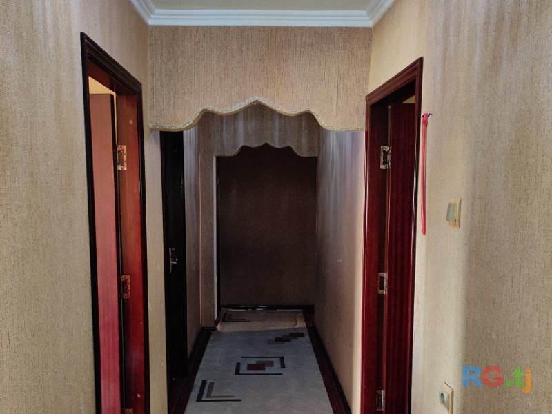 5-комн. квартира, 102 м² 4 этаж на продажу