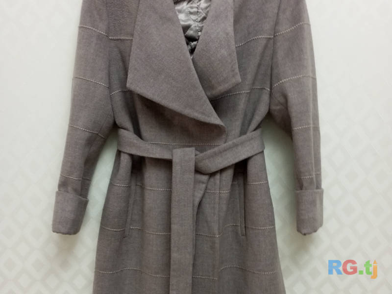 Пальто демисезонное