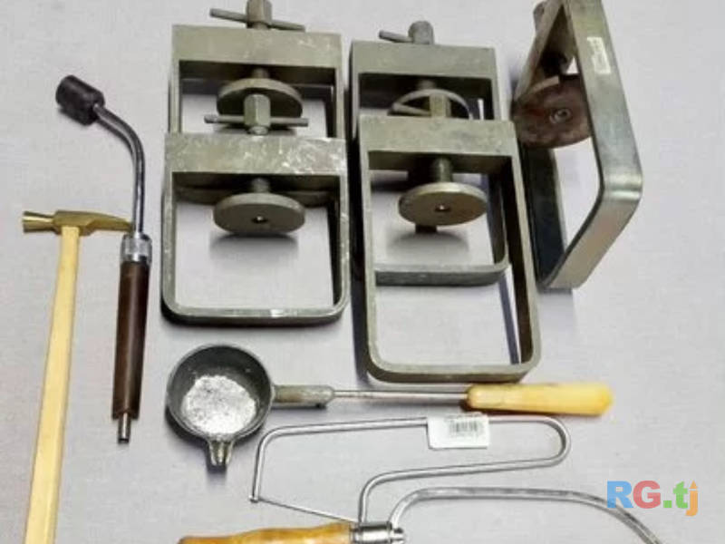 Очень много для зубных техников!