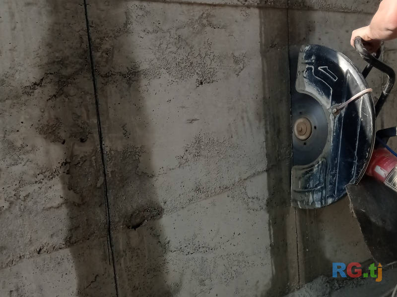 Бетонарез , бензорез