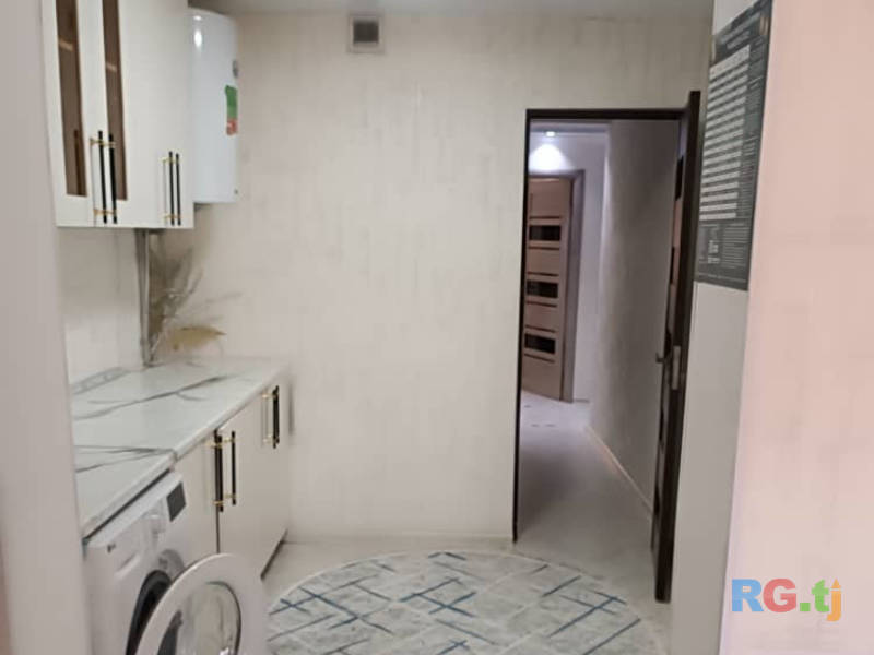 5-комн. квартира, 92 м² 4 этаж на продажу