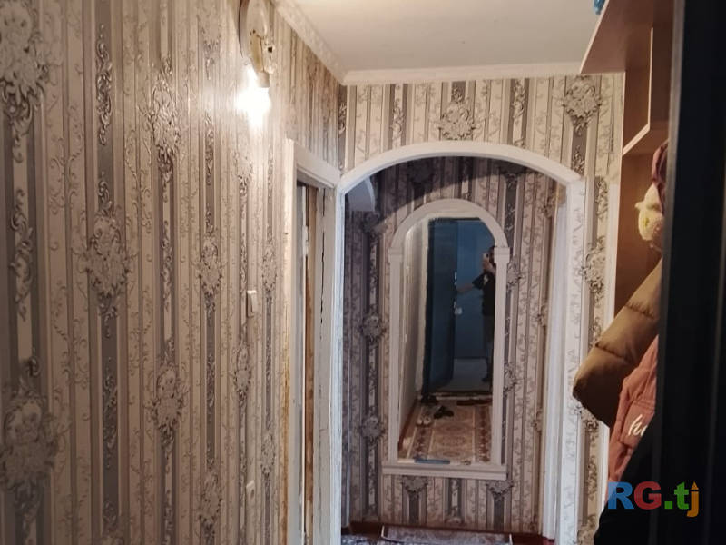 4-комн. квартира, 65 м² 3 этаж на продажу