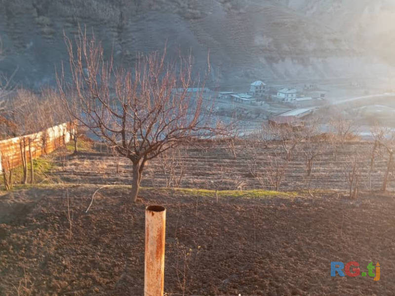 2-эт. дом 12-комн. 14 сот. на продажу