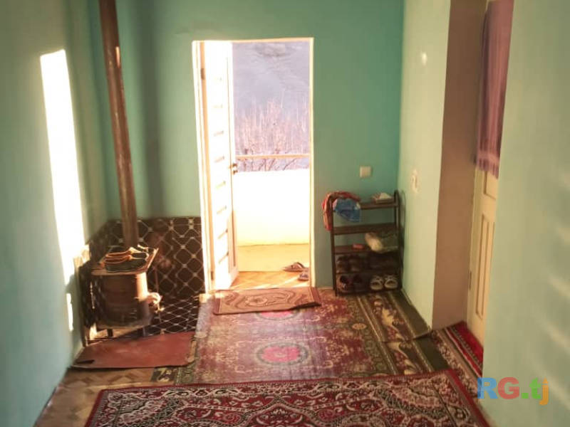 2-эт. дом 12-комн. 14 сот. на продажу