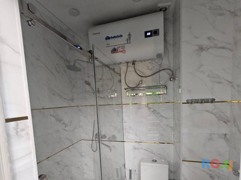 2-комн. квартира, 8 этаж в аренду