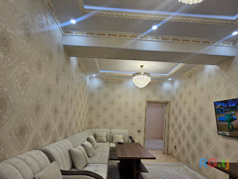 2-комн. квартира, 8 этаж в аренду