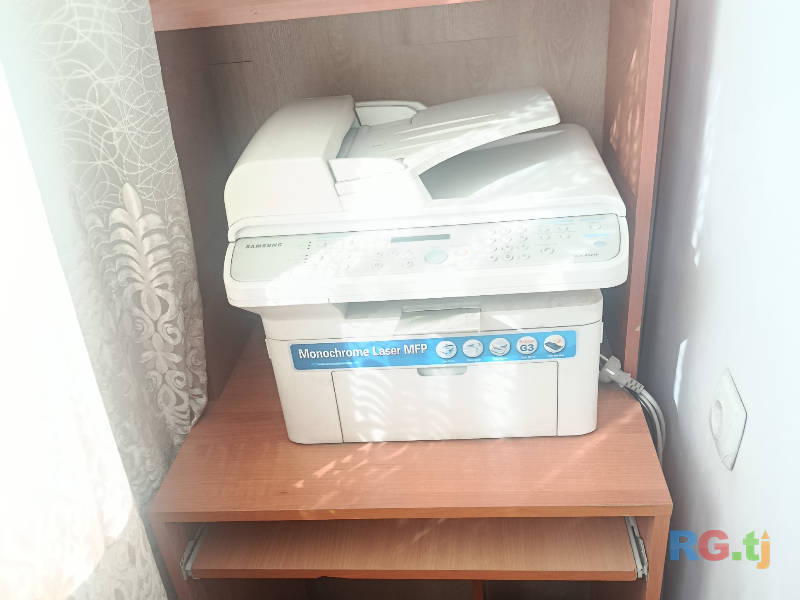 Принтер 3 в одном рабочий в хорошем состоянии