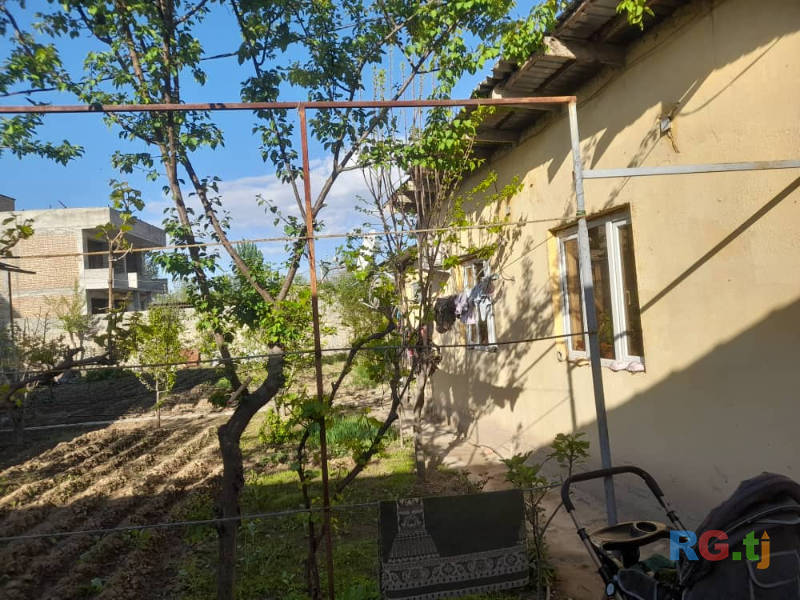 Дом 6-комн. 8 сот. на продажу