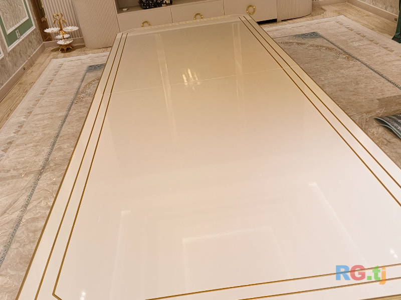 Мастер по покраске мебели