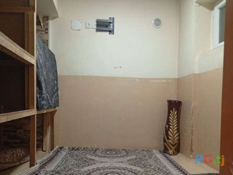 2-комн. квартира, 76 м² в аренду