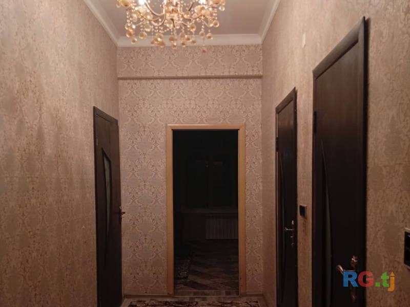 2-комн. квартира, 76 м² в аренду