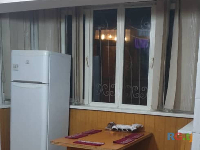 3-комн. квартира, 74 м² 2 этаж в аренду