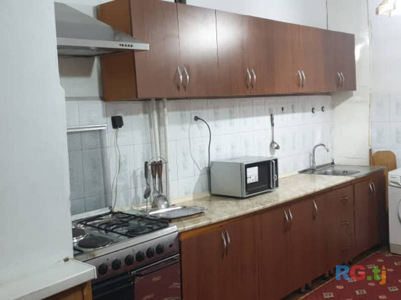 3-комн. квартира, 74 м² 2 этаж в аренду