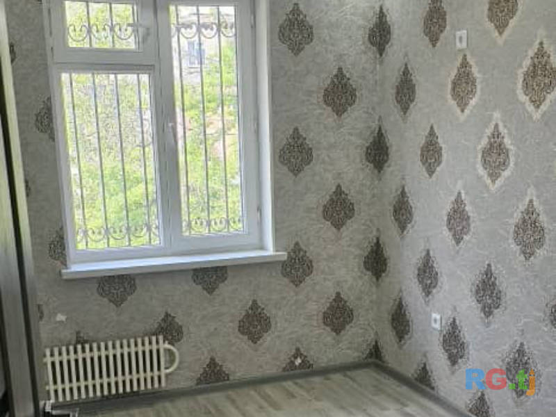 3-комн. квартира, 4 этаж в аренду