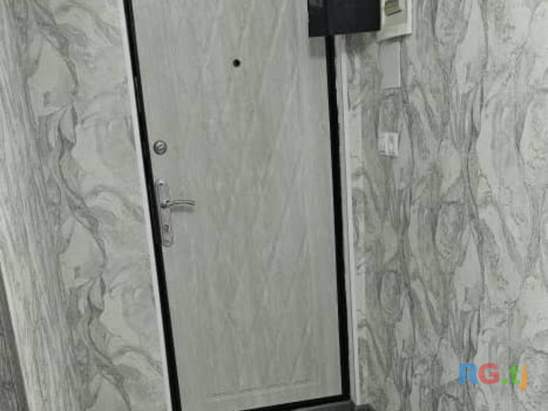 3-комн. квартира, 4 этаж в аренду