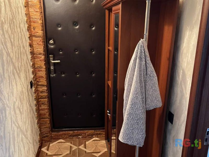 3- комнатная-комн. квартира, 70 м² 4 этаж на продажу