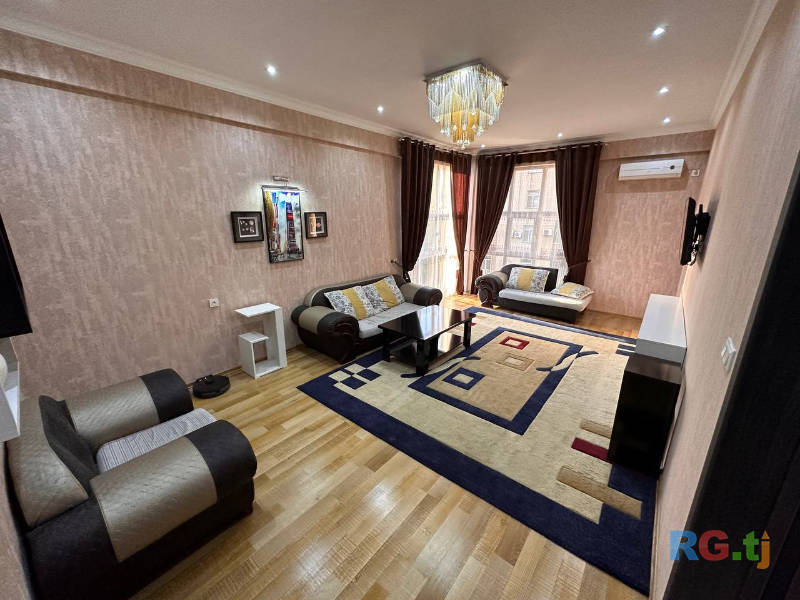 2-комн. квартира, 90 м² 3 этаж в аренду