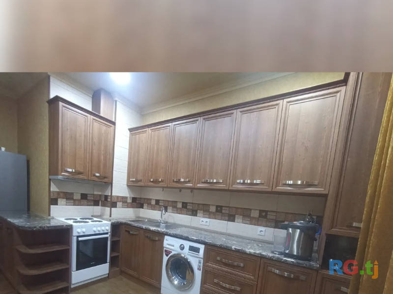 2-комн. квартира, 83 м² 3 этаж на продажу