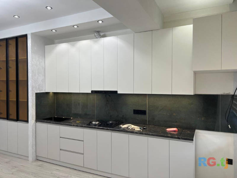 2-комн. квартира, 91 м² 13 этаж на продажу