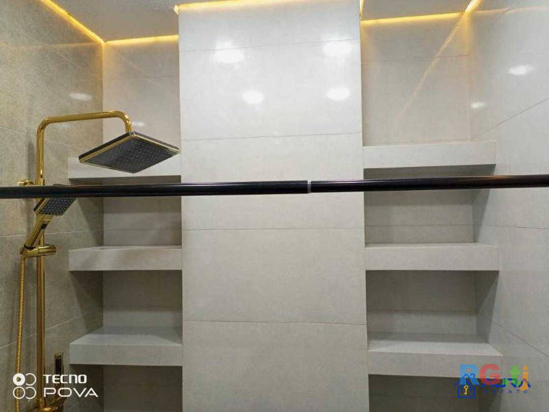 2-комн. квартира, 65 м² 5 этаж на продажу
