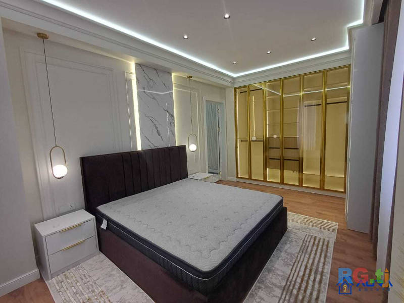 2-комн. квартира, 84 м² 16 этаж на продажу
