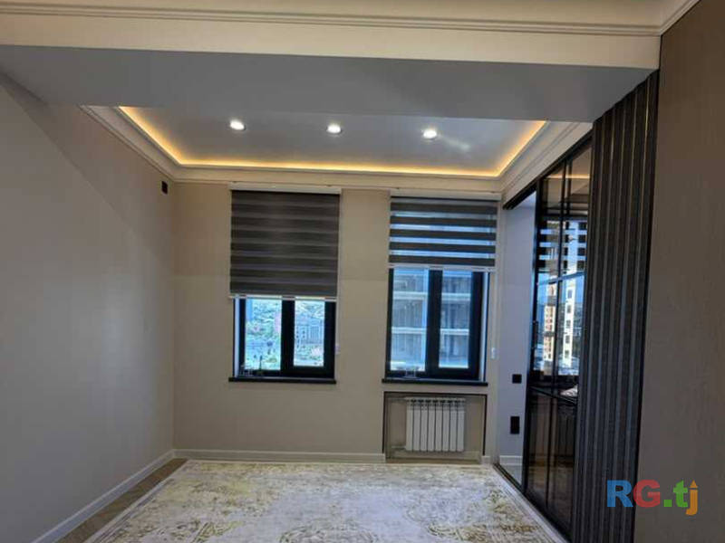 2-комн. квартира, 58 м² 10 этаж на продажу