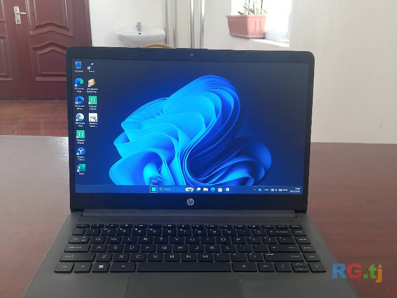 Ноутбук HP 245 G10