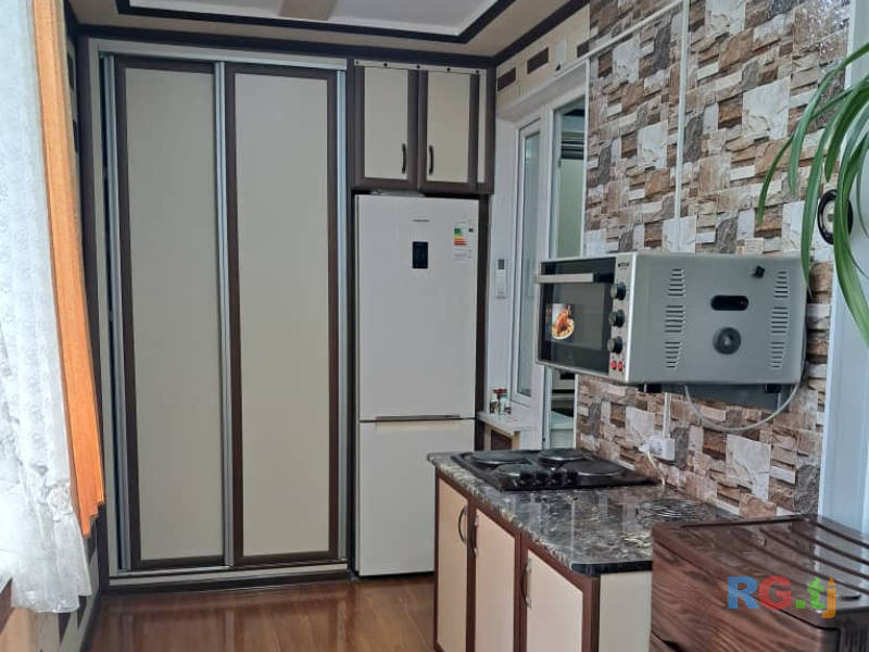 3-комн. квартира, 76 м² 3 этаж на продажу
