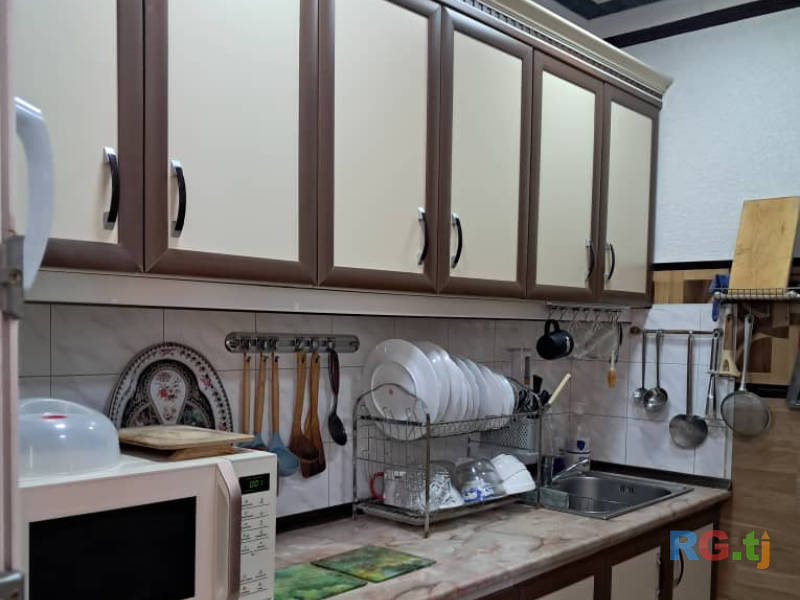 3-комн. квартира, 76 м² 3 этаж на продажу
