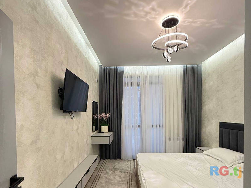 2-комн. квартира, 72 м² 4 этаж на продажу