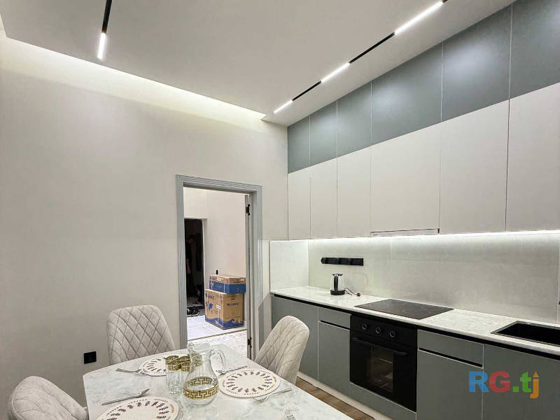 2-комн. квартира, 72 м² 4 этаж на продажу