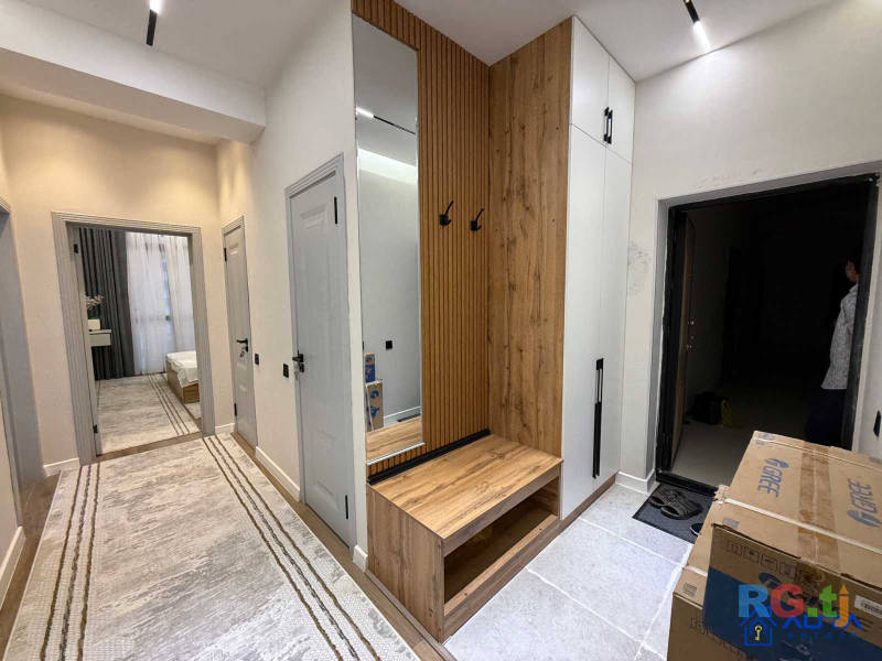 2-комн. квартира, 72 м² 4 этаж на продажу