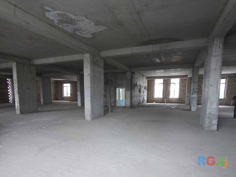Помещения 690 м2, 2-юм этаж на продажу