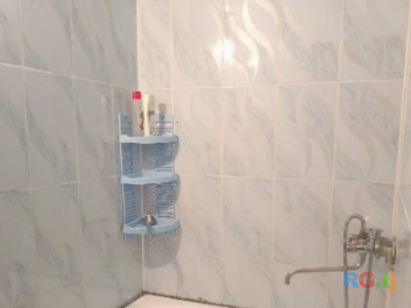 5-комн. квартира, 100 м² 5 этаж в аренду