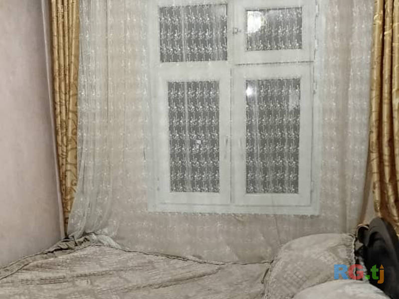 5-комн. квартира, 100 м² 3 этаж на продажу