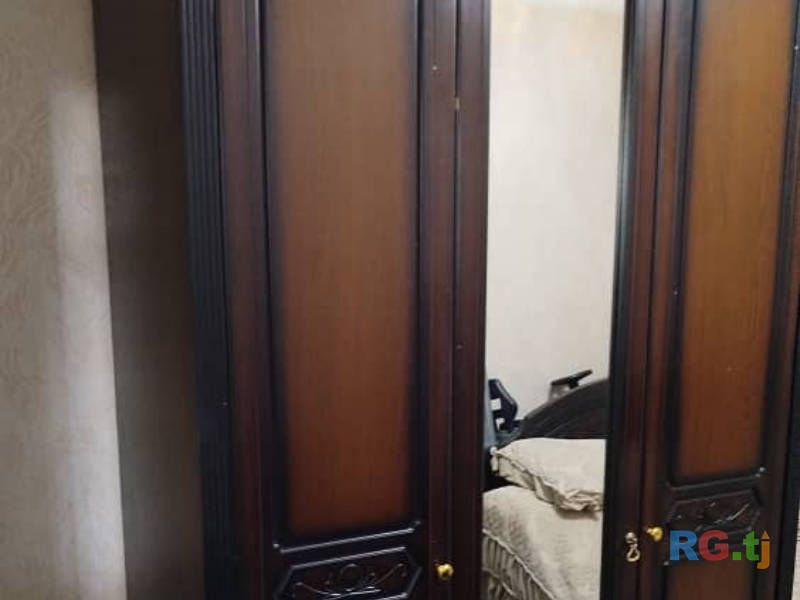 5-комн. квартира, 100 м² 3 этаж на продажу