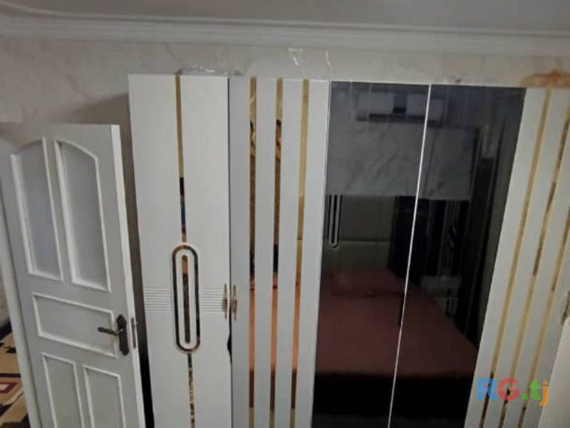 5-комн. квартира, 100 м² 3 этаж на продажу