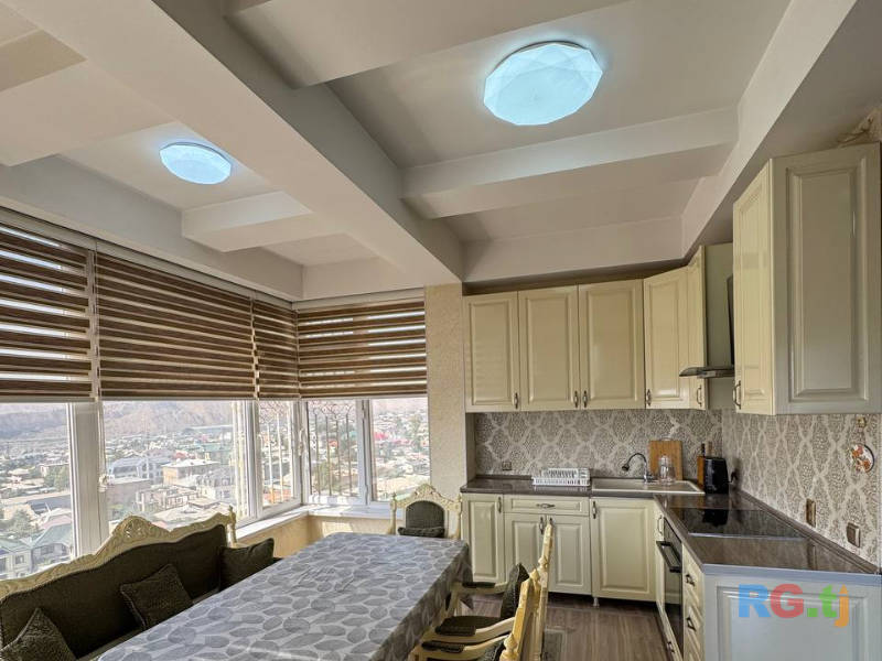 2-комн. квартира, 110 м² 10 этаж в аренду