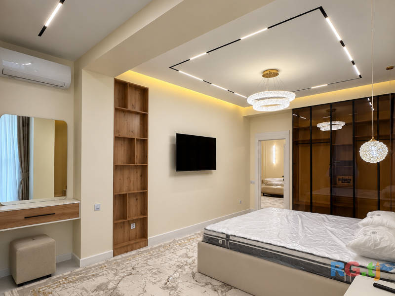 3-комн. квартира, 130 м² 3 этаж в аренду