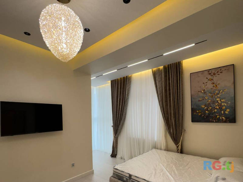 3-комн. квартира, 130 м² 3 этаж в аренду