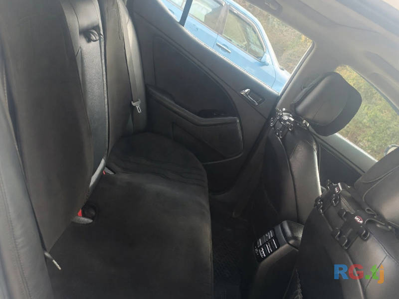 Kia 2.0 2011 г.